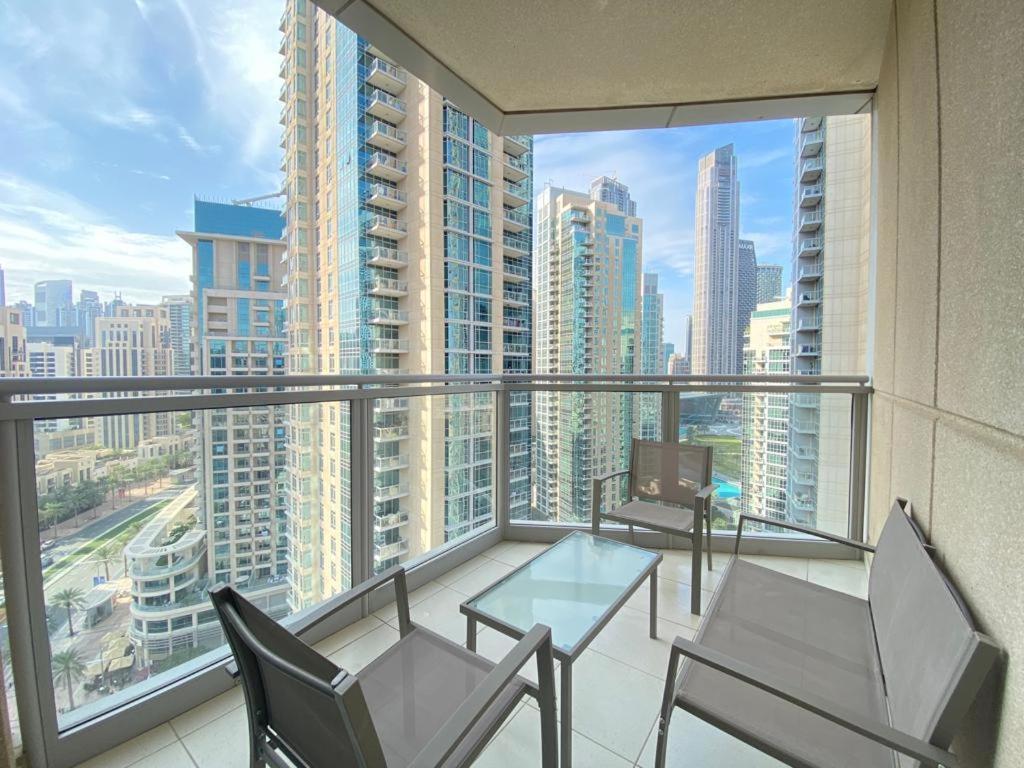 Durrani Homes - The Residences 5Br Besides Dubai Mall With Burjkhalifa And Fountain View Екстер'єр фото